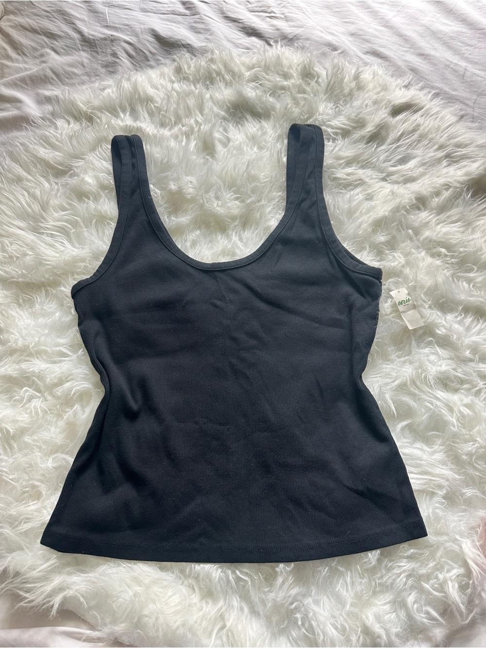 Classic Black Scoop Neck Tank Top - Women's